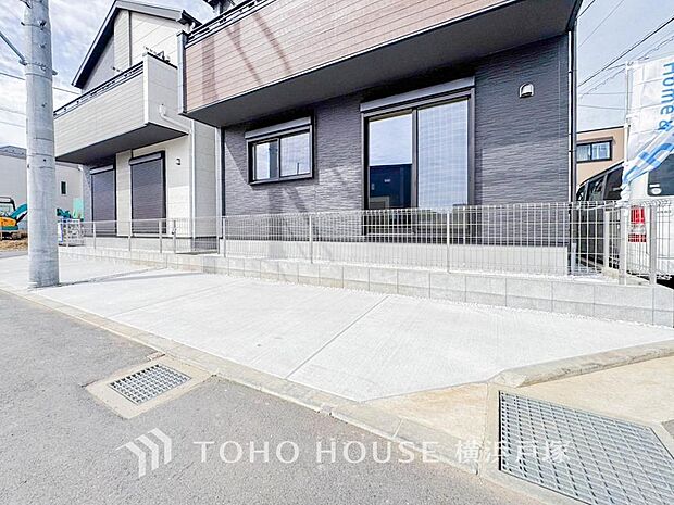 【Car space】快適な駐車スペース。スムーズな利用を実現、毎日の移動をサポートします。