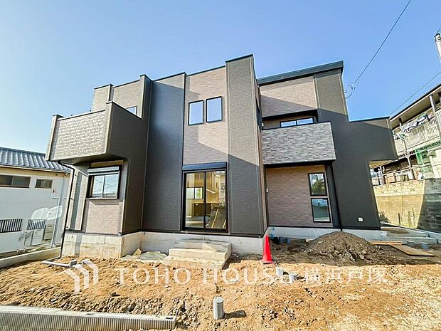 【Appearance】単に見た目や質感の良さだけではなく、建物の基礎や構造といった、目には見えにくい部分にもこだわります。住まいの本質の部分から、住み心地や安全性を見つめ直しました。