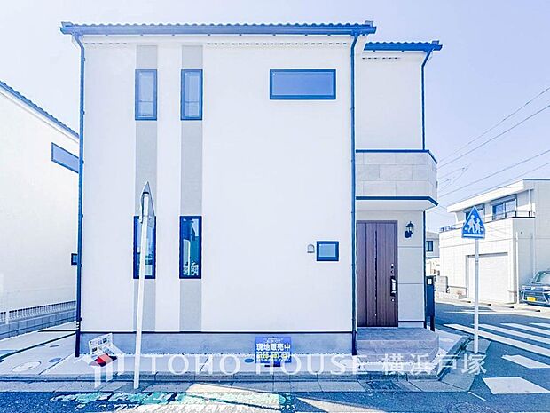 【Appearance】表現された空間は豊かな光と風を纏い、暮らしの時間を豊かにしてくれます。デザインされた空間と競い合うかのような充実した建物設備も家族の時間を彩ってくれることでしょう。