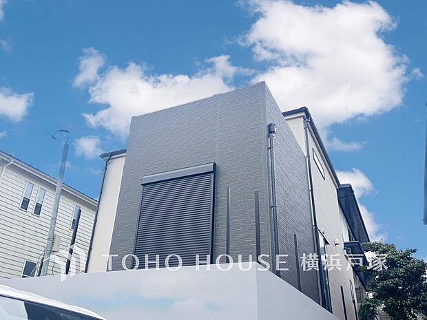 【Appearance】爽やかな青空の下に贅沢なほどに降り注ぐ陽光とクオリティが調和した住空間