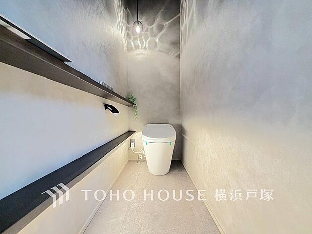 【Toilet】寛ぎだけではない、快適な生活を送る為に必要なもの。毎日使う場所だから、より快適な空間に仕上げられています。