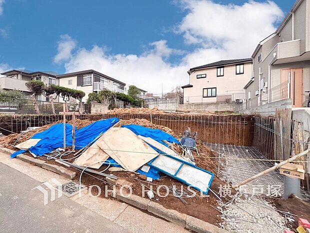 快適に過ごす条件は、一人ひとり違います。だからこそ飾リ過ぎないシンプルな内装と偏り過ぎないデザインで統一します。居住していく中でご家族だけの「マイホーム」に創り上げて下さい。(2026年3月撮影)