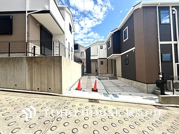 【Appearance】単に見た目や質感の良さだけではなく、建物の基礎や構造といった、目には見えにくい部分にもこだわります。住まいの本質の部分から、住み心地や安全性を見つめ直しました。