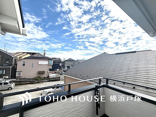 【View】時の流れと共に装いを変える街の景観を独り占め。この街ならではの美しい風景を心ゆくまでお楽しみ下さい。
