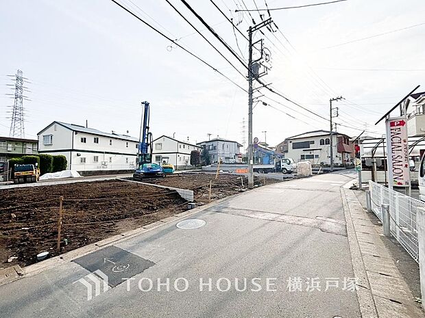 【Appearance】表現される空間は豊かな光と風を纏い、暮らしの時間を豊かにしてくれます。デザインされた空間と競い合うかのような充実した建物設備も家族の時間を彩ってくれる(2026年3月撮影)