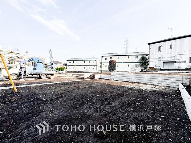 【Appearance】住む人を映し出す佇まいは、輝き続けながら街の風景に溶け込んでいきます。(2026年3月撮影)