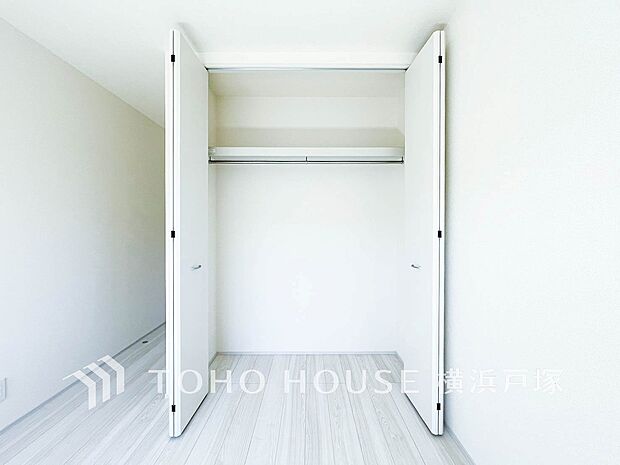 【Storage】お客様の求める本当の“住み心地”とは何なのか。そのための一手間一工夫を惜しみません。街並みや周辺の環境に呼応しながら、美しく、そして毎日の暮らしを考慮した機能性の高い住まい。
