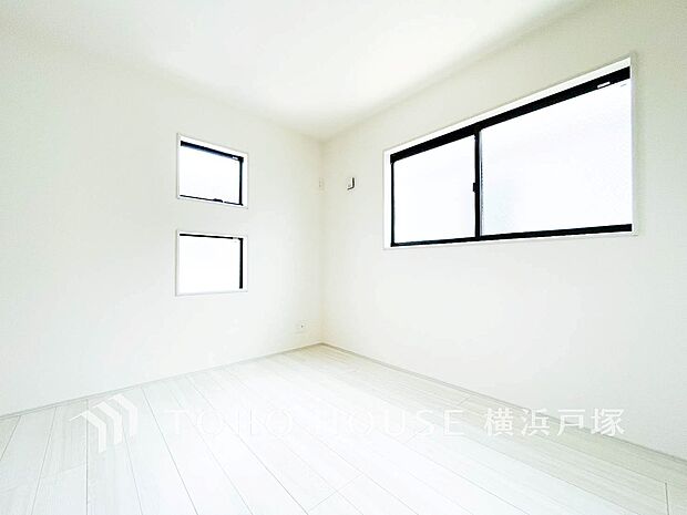 【Room】センスが求められるプライベート空間だからこそ、自分の個性を飾るにふさわしい癒しと寛ぎの空間を演出します。