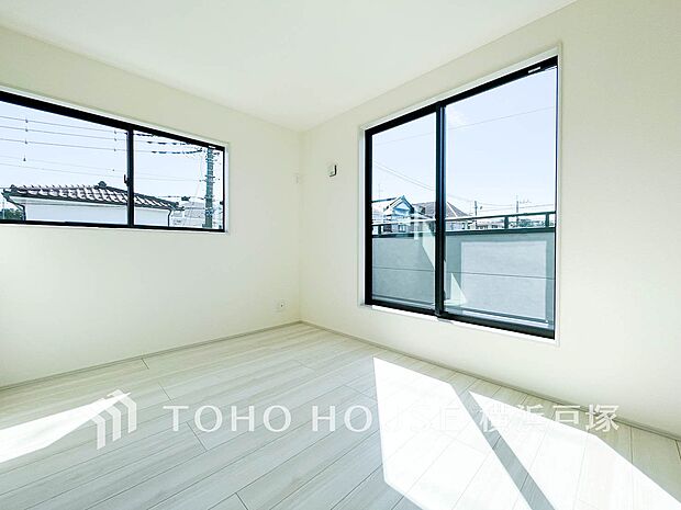 【Room】穏やかな寛ぎを届ける上質仕様のゆとりあるお部屋。自分時間を充実させながら心豊かにできるプライベート空間。