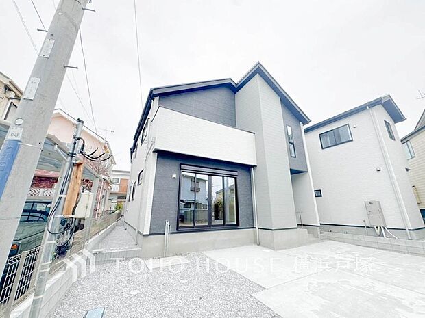 【Appearance】住む人を映し出す洗練された佇まいは、いつまでも輝き続けながらいつしか街の風景に溶け込んでいきます。