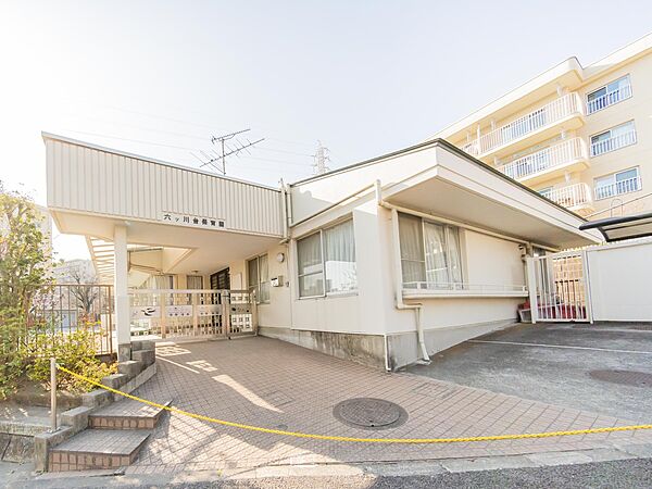 優しさ思いやりを大切に丈夫な体と豊かな心の育成をめざす。