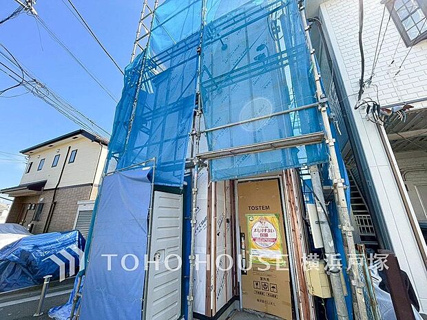【Entrance】流行に左右されず、将来にわたって価値が継続する「上質」な佇まい。(2026年4月撮影)