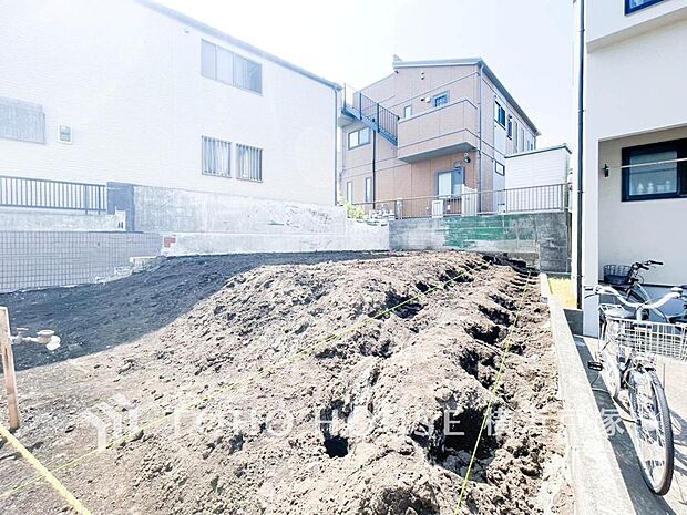 【Appearance】都会の利便と自然の潤いが調和する、心地よさを叶える洗練の住環境。(2026年5月撮影)