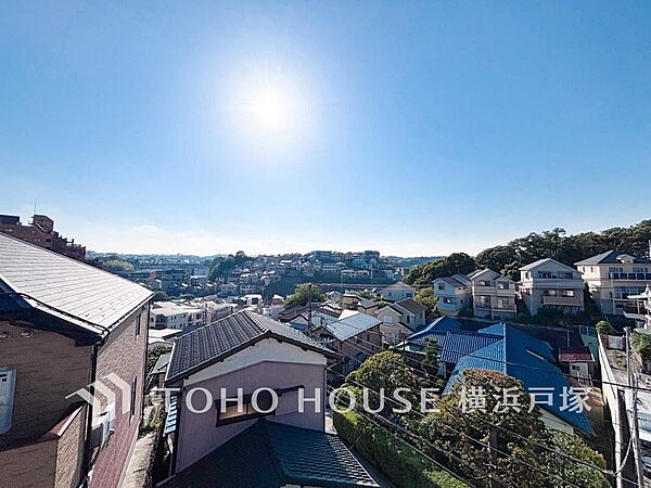 【View】時の流れと共に装いを変える街の景観を独り占め。この街ならではの美しい風景を心ゆくまでお楽しみ下さい。