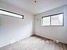 寝室：【Room】自分時間を充実させながら、心豊かなひとときを穏やかに過ごす、そんな日常を叶える大切な空間。