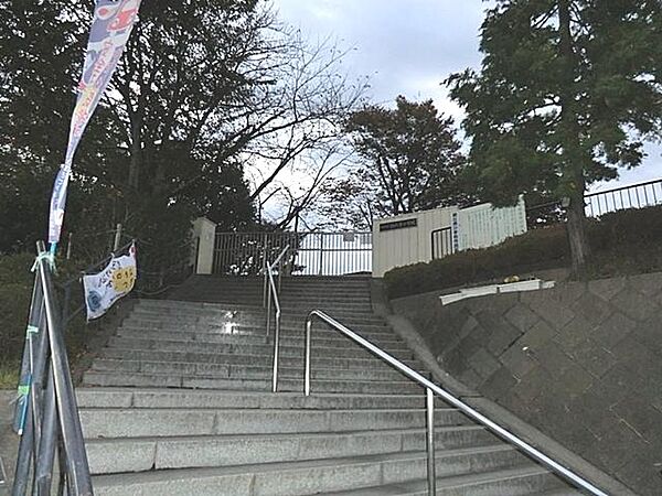 横浜市立朝比奈小学校（750ｍ）