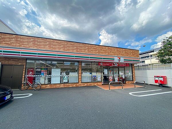 セブン-イレブン 川崎末長東店まで約650m