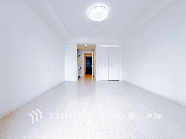 シンプルで使いやすい室内設計が魅力。お好みのインテリアを取り入れながら、快適な暮らしを実現できます。