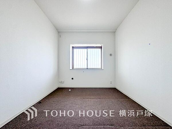 「Room」穏やかな寛ぎを届ける上質仕様のゆとりあるお部屋。自分時間を充実させながら心豊かにできるプライベート空間。