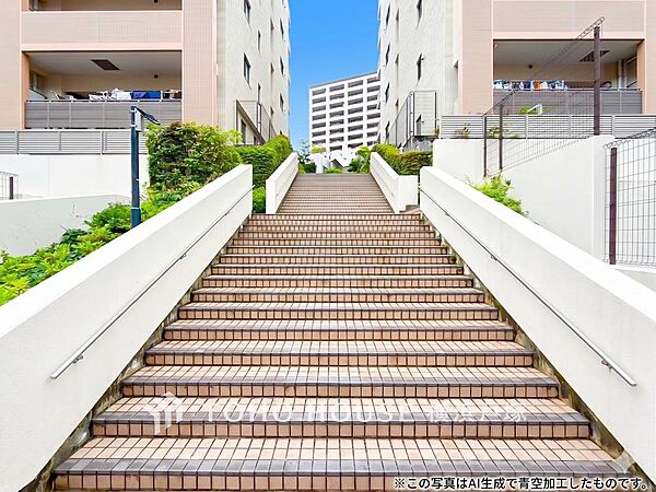 【Appearance】時代の流れに惑わされないカラートーンで街並みに溶け込む外観は絶妙なコントラストで輝きを放ちます。