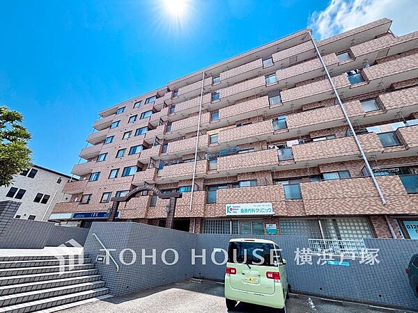 【Appearance】スーパーが近くお買い物も便利。リフォーム済のお部屋で快適な生活を楽しむことができます