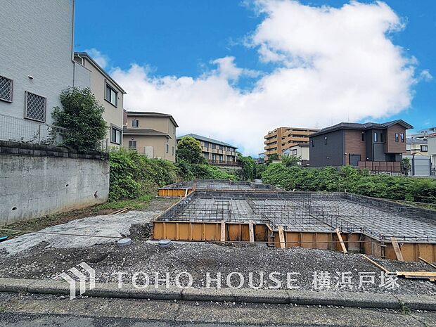 未完成だからこそ広がる想像、完成を迎える瞬間に生まれる感動が、日々の暮らしを彩る特別な住まい。