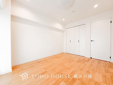 暖色系の照明は、心理的にも落ち着きを得られやすいそうです。