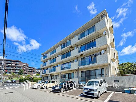 【Appearance】都市の暮らしにフィットする住まい。快適な住空間と利便性を兼ね備え、日々の暮らしをスマートに楽しめる、落ち着いた雰囲気の住空間です。