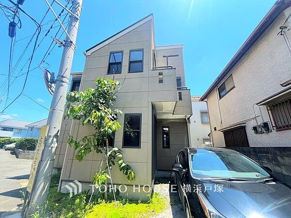 【Appearance】シンプルながらも細部にこだわった外観設計。住む人の感性を満たす、スタイリッシュな外観。