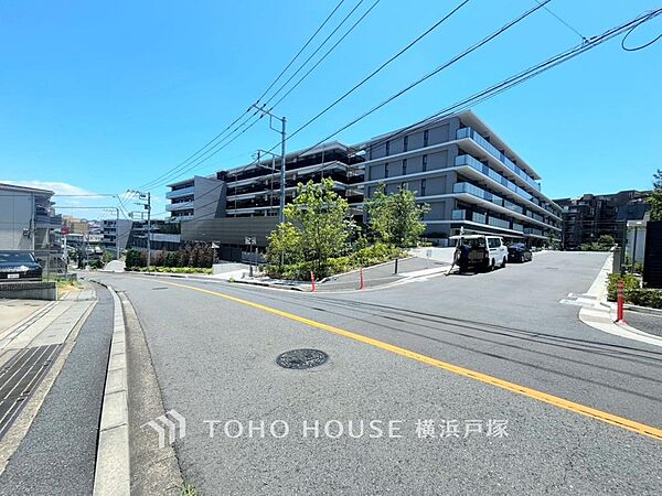 「Frontal road」贅沢といえるほどの豊かな居住性と、プライドを満たすクオリティが見事に調和した住空間。