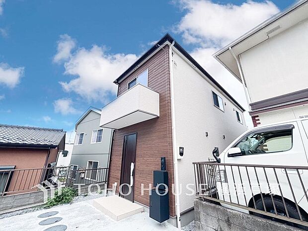 【Appearance】建物の居住性に拘った邸宅は、「落ち着き」と「安らぎ」と「快適」を実現してくれます。