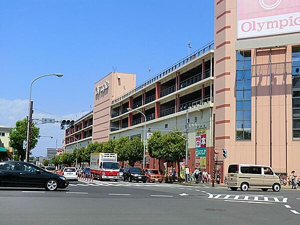 Olympic港北ニュータウン店まで約539m