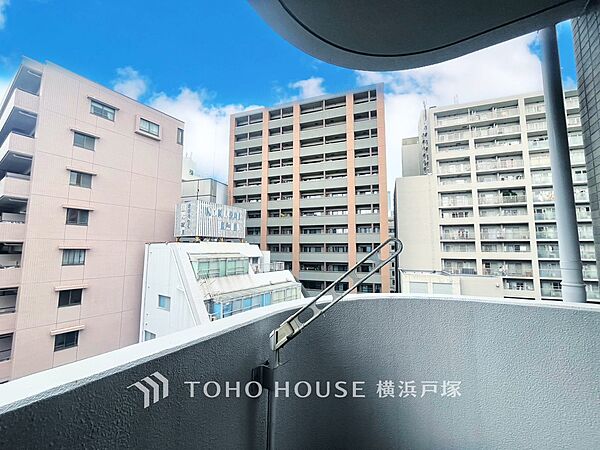 お部屋にも爽やかな風と暖かく柔らかな日差しが差し込み、毎日の暮らしを豊かに彩ります。