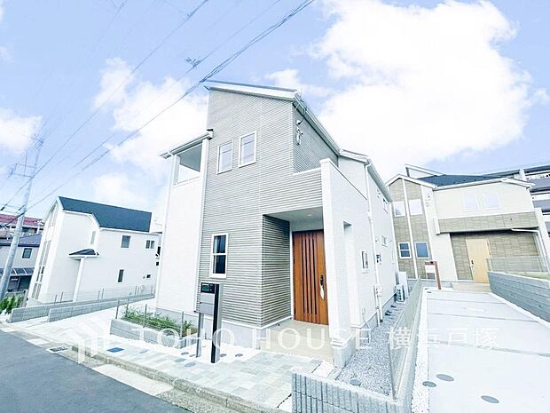 贅沢といえるほどの豊かな居住性と、プライドを満たすクオリティが見事に調和した住空間。(4号棟)