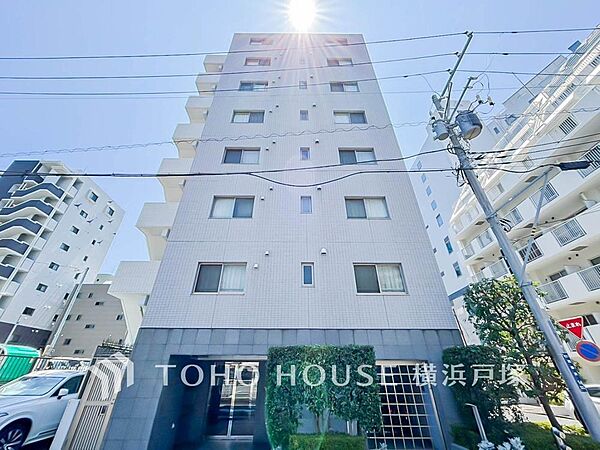【Appearance】都市の暮らしにフィットする住まい。快適な住空間と利便性を兼ね備え、日々の暮らしをスマートに楽しめる、落ち着いた雰囲気の住空間です。