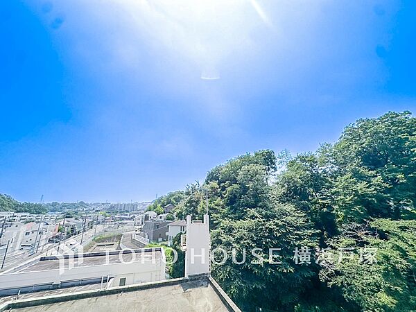 【View】時の流れと共に装いを変える街の景観を独り占め。この街ならではの美しい風景を心ゆくまでお楽しみ下さい。