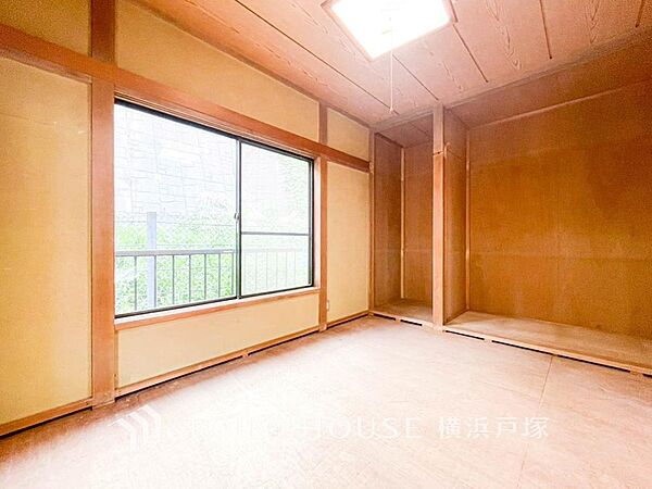 「Room」心地よさが広がる居室空間。自分らしい時間を楽しむために、ゆとりある空間と細部まで配慮されたデザイン。