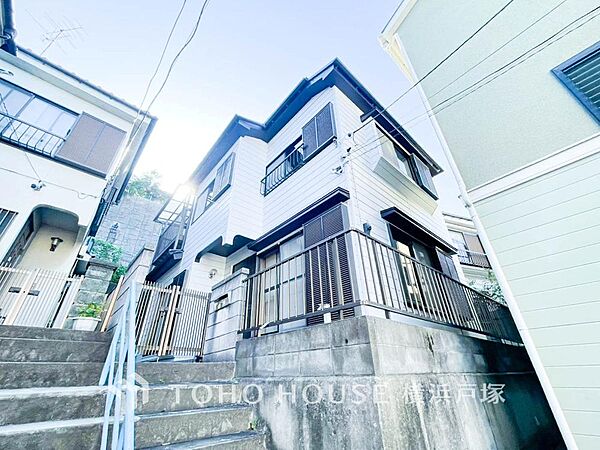 「Appearance」流行に左右されず、将来にわたって価値が継続する「上質」な佇まい。おしゃれな雰囲気や自然の潤い、親しみやすさといった個性を、街に新たな価値をもたらし続ける。