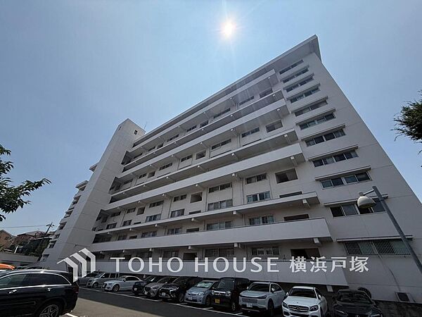 【Appearance】都市の暮らしにフィットする住まい。快適な住空間と利便性を兼ね備え、日々の暮らしをスマートに楽しめる、落ち着いた雰囲気の住空間です。