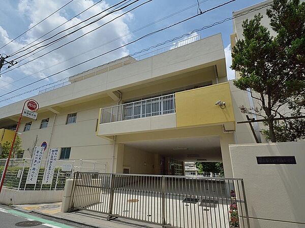 横浜市立日吉南小学校(110m)