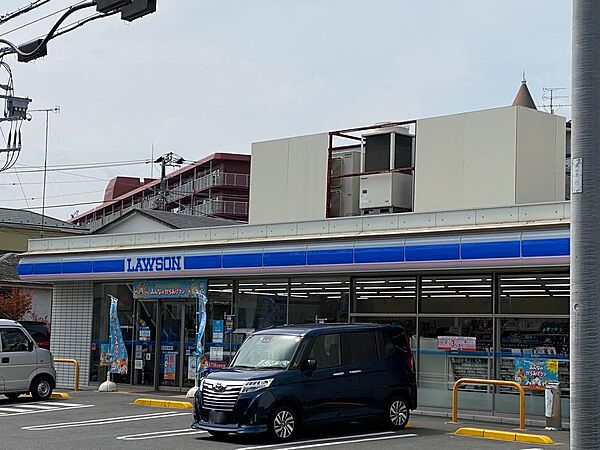 ローソン横浜栄長沼町店まで約225m