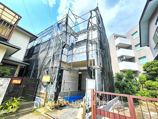 建物の居住性に拘った邸宅は、「落ち着き」と「安らぎ」と「快適」を実現してくれます。