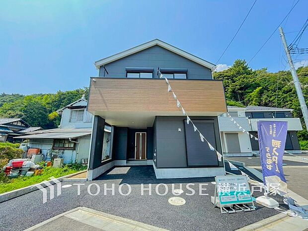 【Appearance】その邸が魅せる、気品・上質・重厚感・細やかさ、そのすべては訪れた者に安らぎと品性を与える特別な空間。（1号棟）