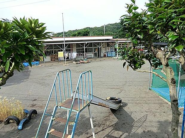 藤沢市明治保育園まで約847m