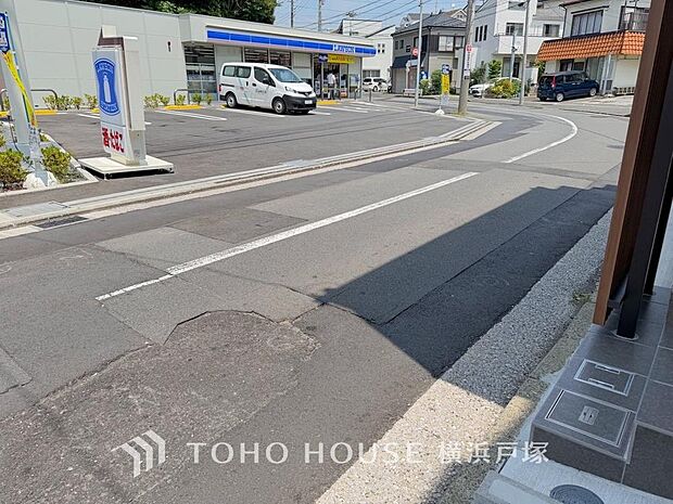 陽光に愛され、家族に包まれた本邸宅は、どんなに月日が経っても【オンリーワン】に輝き続けます。