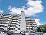 外観：【Appearance】時をこえて輝く美しさ。洗練されたデザインが街並みに溶け込み、圧倒的な存在感を放つ外観