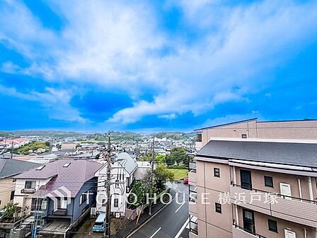 めまぐるしく過ぎ行く日々の中でゆったりとした休息と癒しを提供してくれる居住者のプライベート空間。