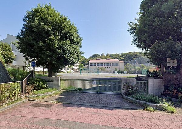 横浜市立大鳥中学校