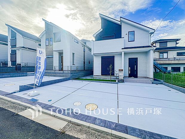 【Appearance】太陽の恵みを存分に受けた明るくあたたかいお住まい。吹きぬける風を感じながら爽やで風通しの良い暮らし。（5号棟）