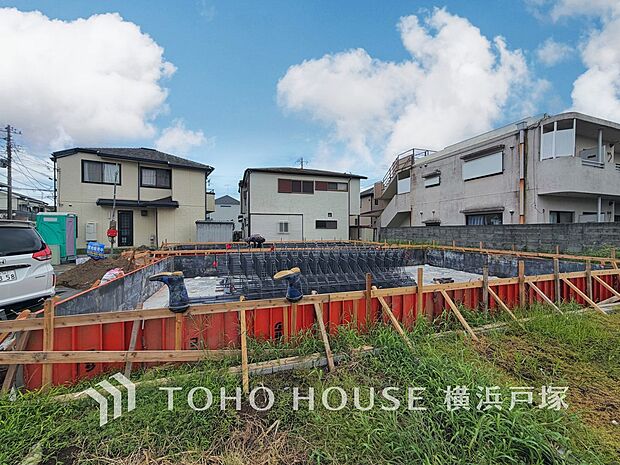 単に見た目や質感の良さだけではなく、建物の基礎や構造といった、目には見えにくい部分にもこだわります。住まいの本質の部分から、住み心地や安全性を見つめ直しました。